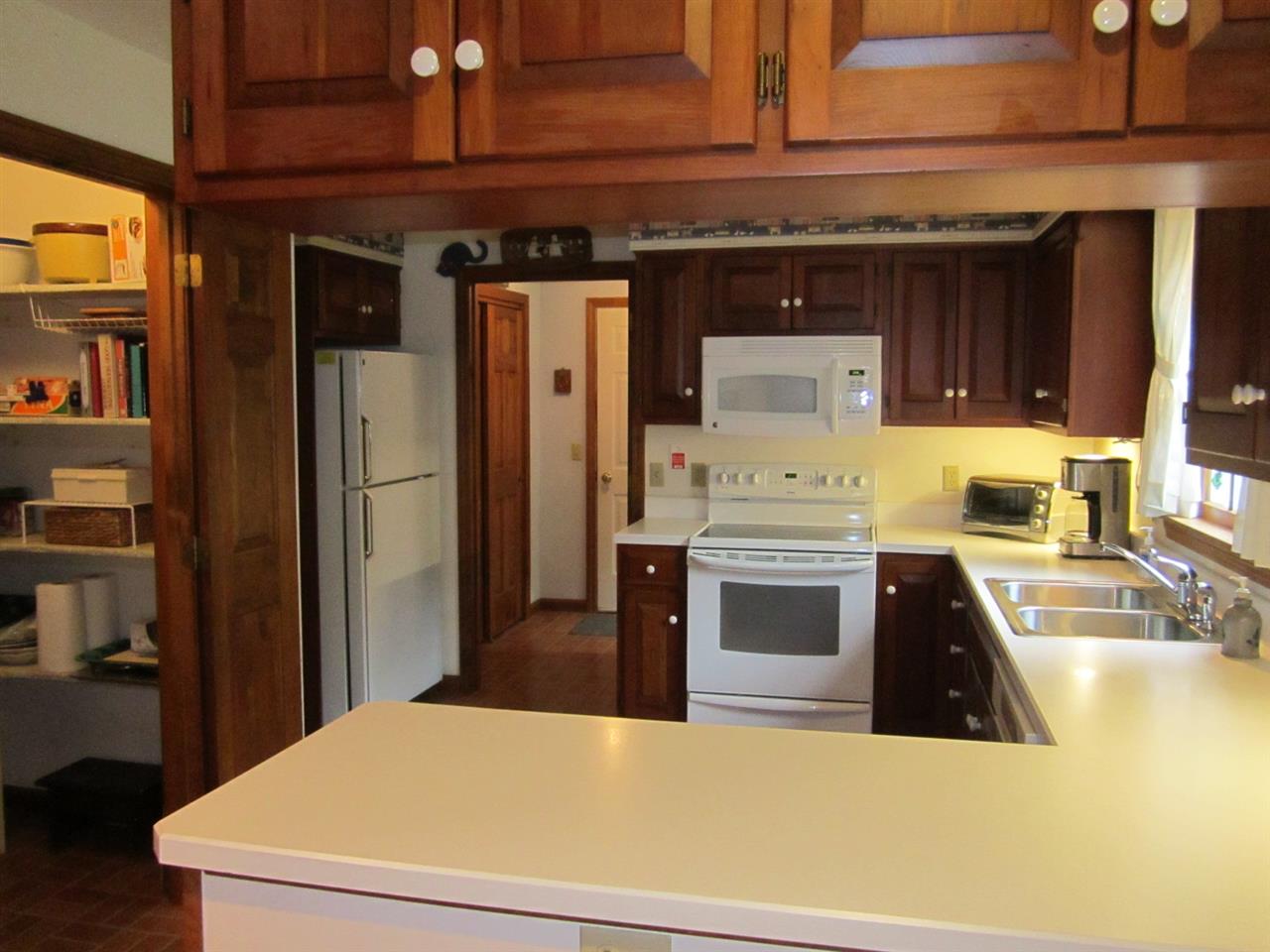 135 Meadow Brook Road New London, NH 03257 - Photo 6 of 30 Gallery Image 6