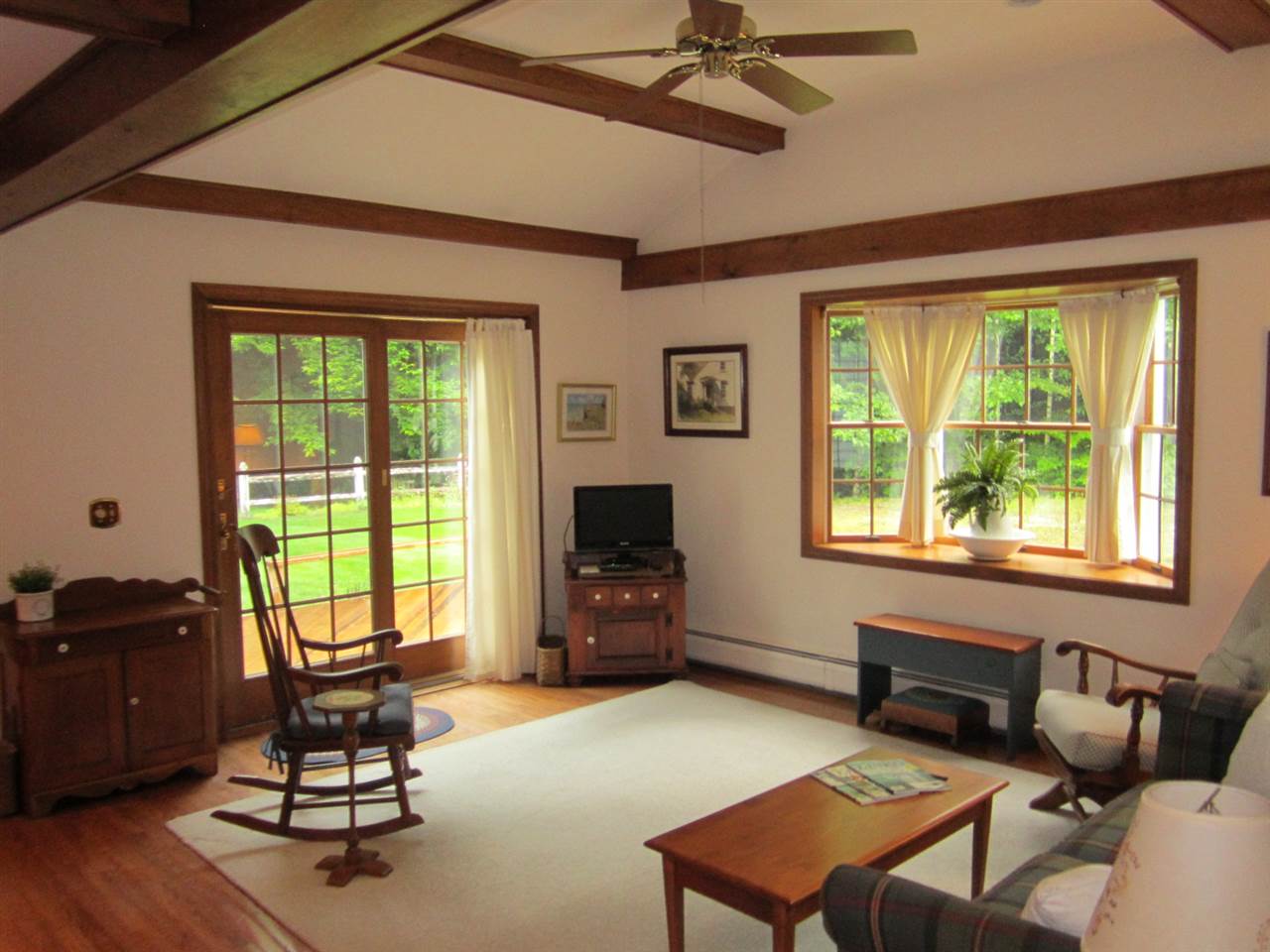 135 Meadow Brook Road New London, NH 03257 - Photo 10 of 30 Gallery Image 10