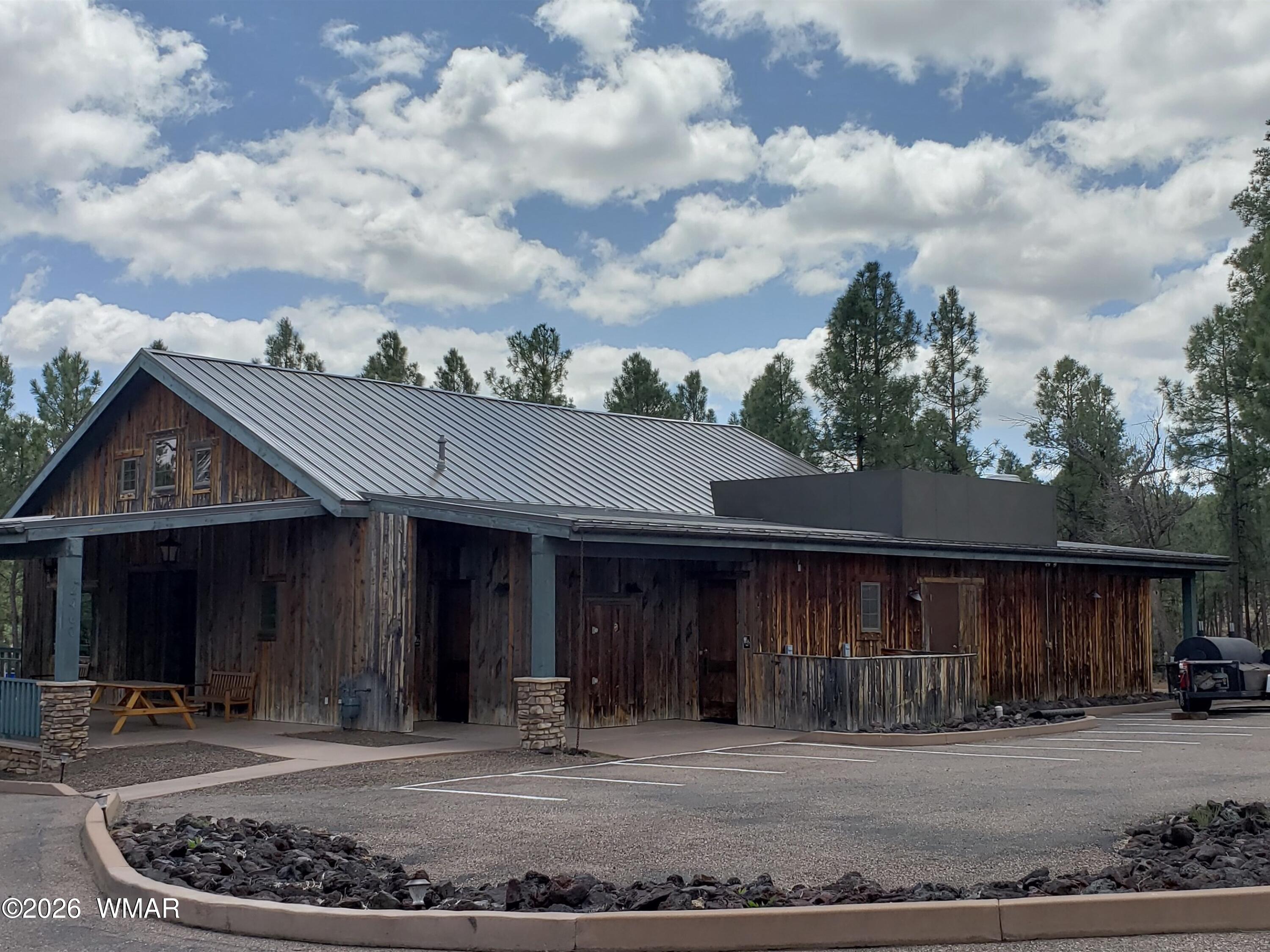 3990 Sugar Pine Loop Show Low, AZ 85901 - Photo 47 of 61 Torreon Cabin Restaurant