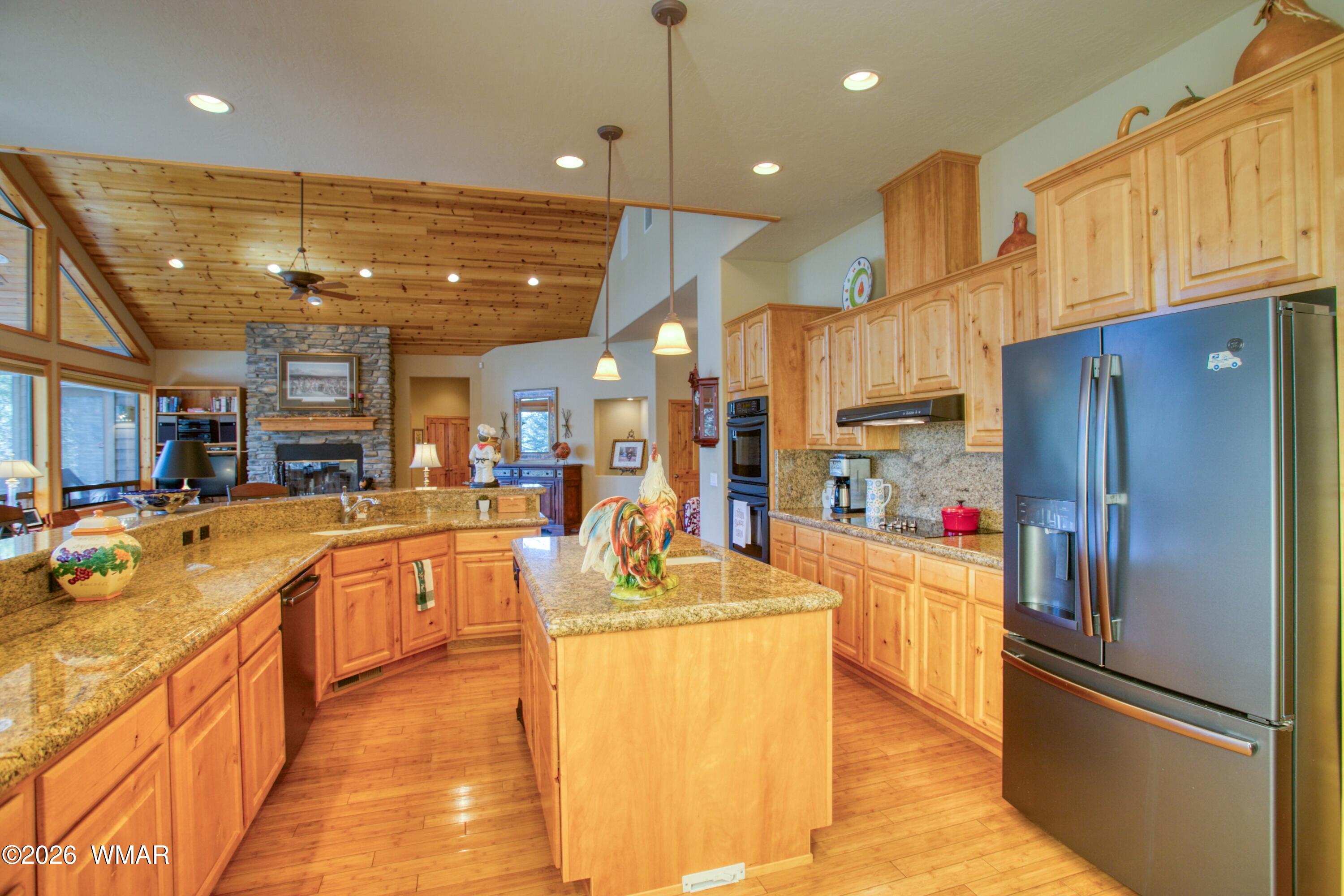 3990 Sugar Pine Loop Show Low, AZ 85901 - Photo 5 of 61 Kitchen