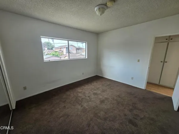 $2,000 | 811 North Mariposa Avenue, Unit 12, Los Angeles, CA 90029