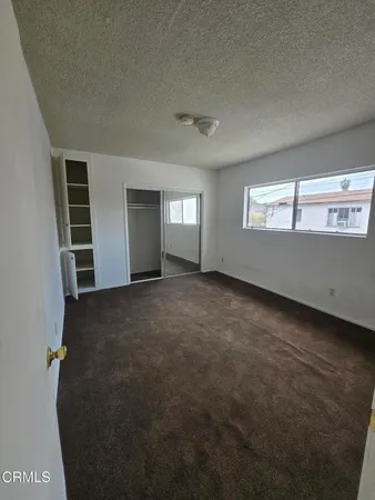 $2,000 | 811 North Mariposa Avenue, Unit 12, Los Angeles, CA 90029