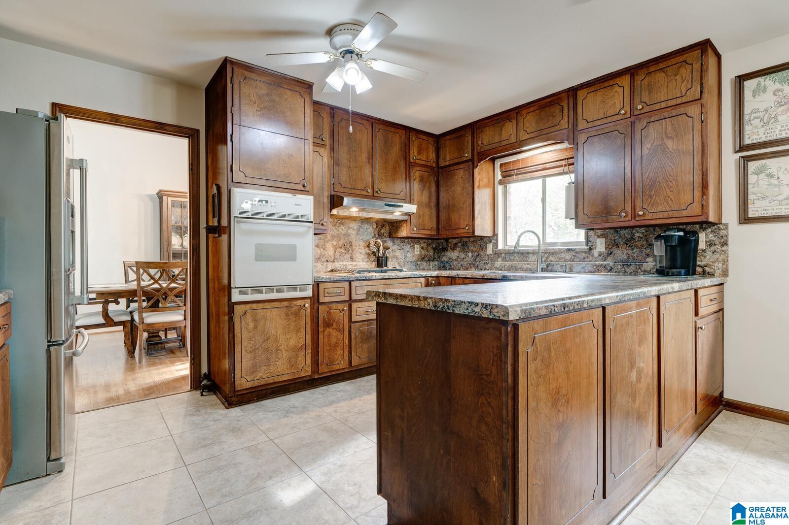 3341 Overton Road Birmingham, AL 35243 - Photo 9 of 32