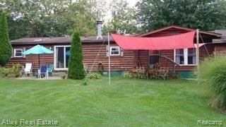 9388 Milford Road Holly, MI 48442 - Photo 11 of 37 IMG_6104.jpg