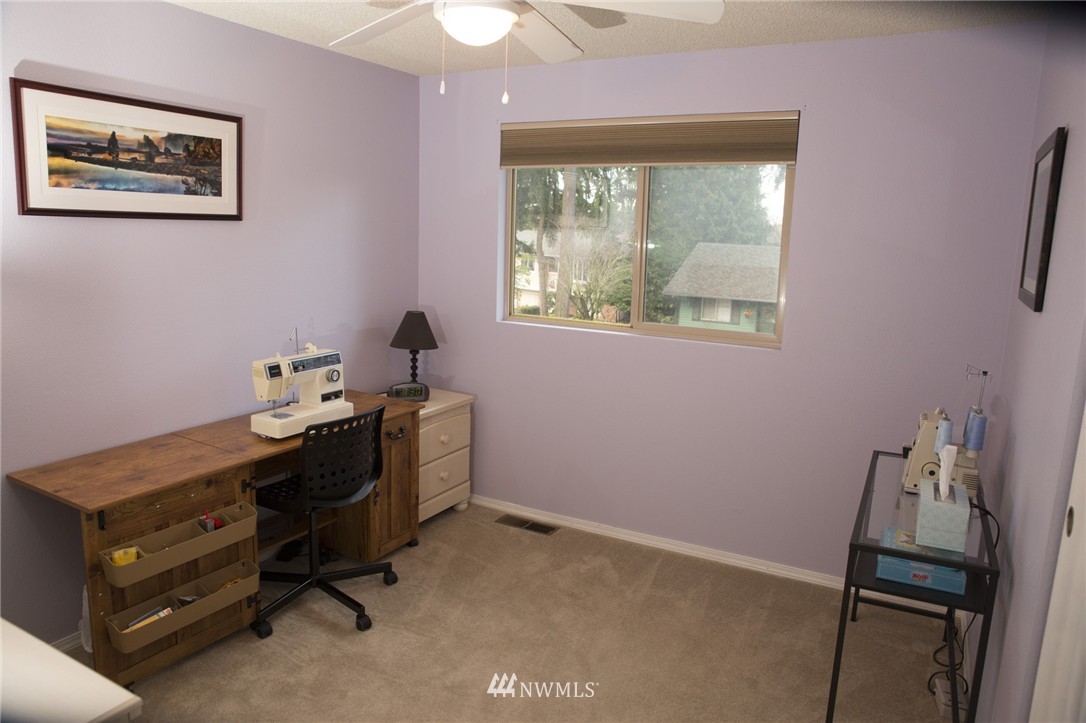 19906 138th Avenue Southeast Renton, WA 98058 - Photo 17 of 23 Gallery Image 17