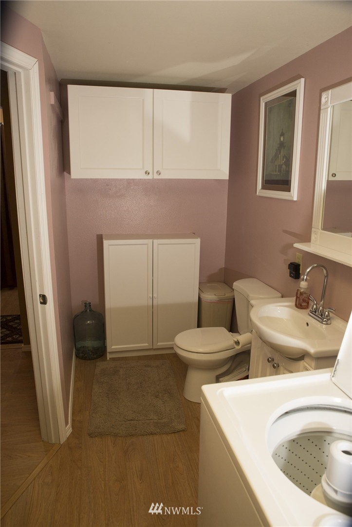 19906 138th Avenue Southeast Renton, WA 98058 - Photo 21 of 23 Gallery Image 21