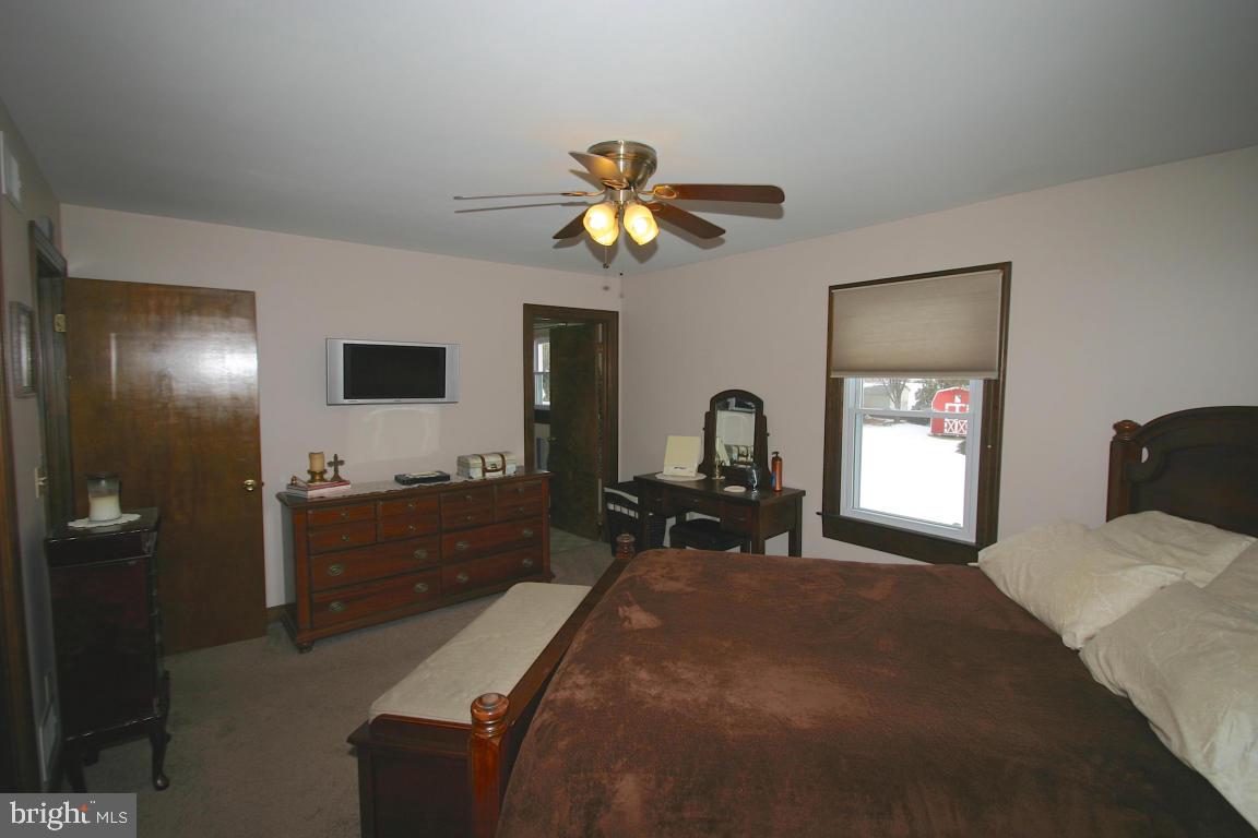85 Governor Stable Road Elizabethtown, PA 17022 - Photo 10 of 34 Gallery Image 10