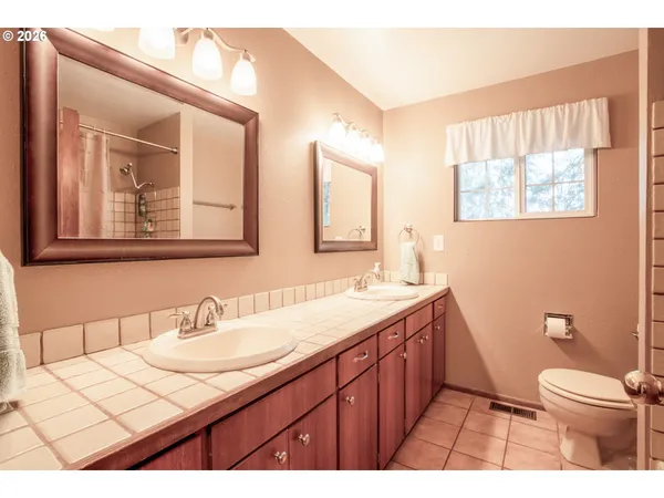 $589,000 | 4845 Brookwood Street, Eugene, OR 97405