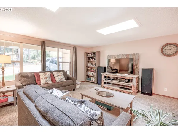 $589,000 | 4845 Brookwood Street, Eugene, OR 97405