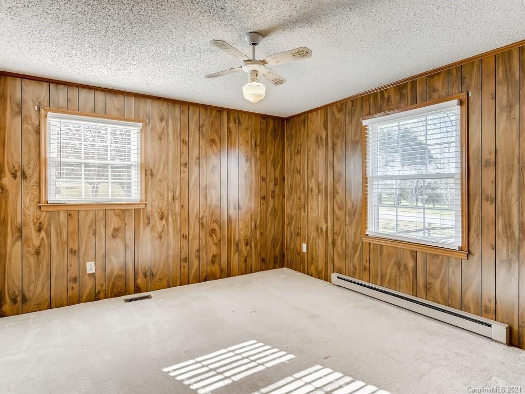 1305 Lane Road Mount Holly, NC 28120 - Photo 9 of 11 Gallery Image 9