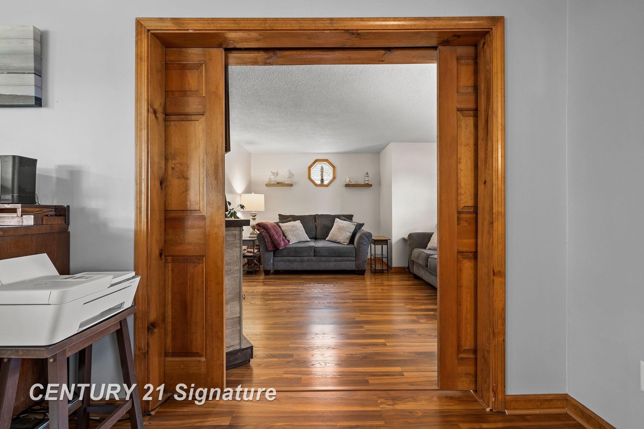 415 East Washington Road Freeland, MI 48623 - Photo 14 of 36 Beautiful pocket doors