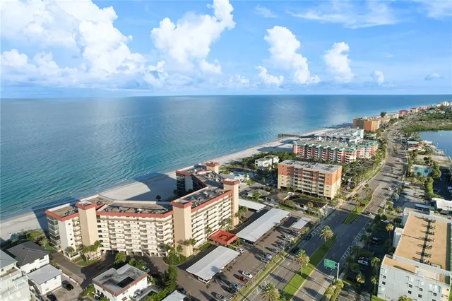 $4,000 | 18304 Gulf Boulevard, Unit 408, Redington Shores, FL 33708