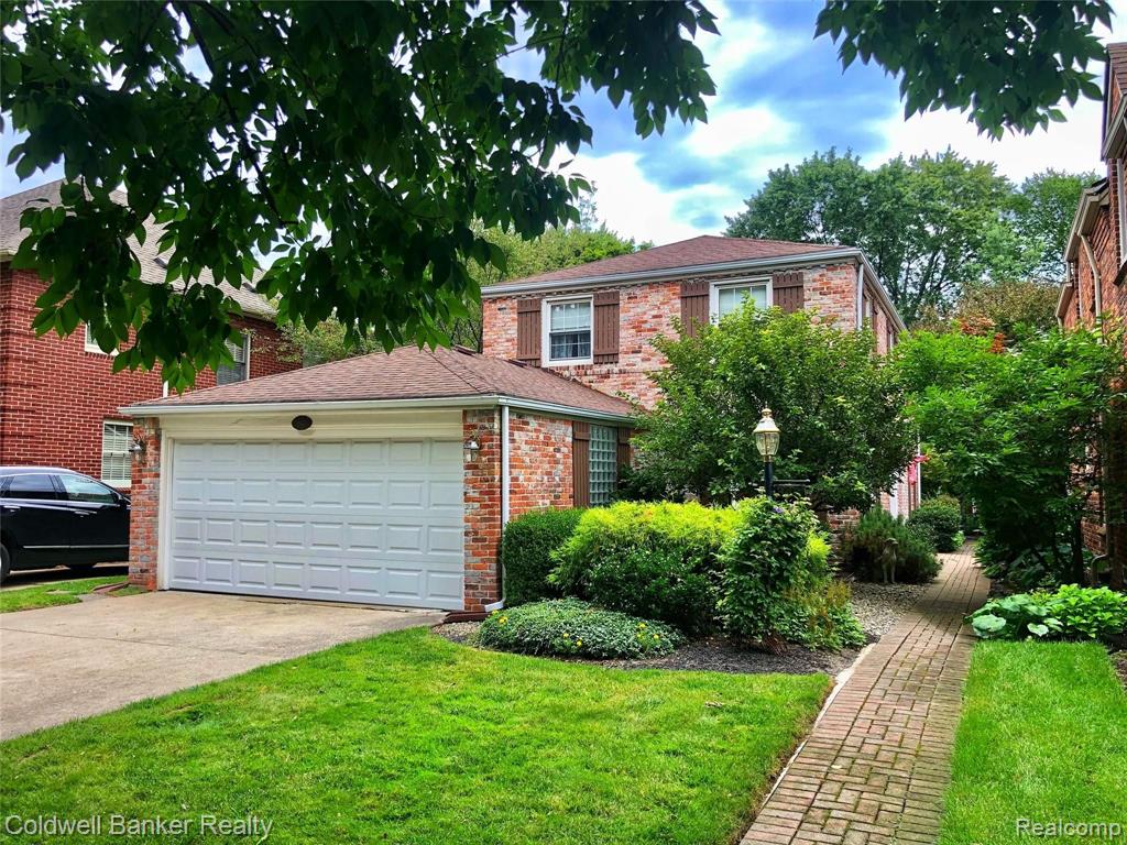 342 McMillan Road Grosse Pointe Farms, MI 48236 - Photo 1 of 1