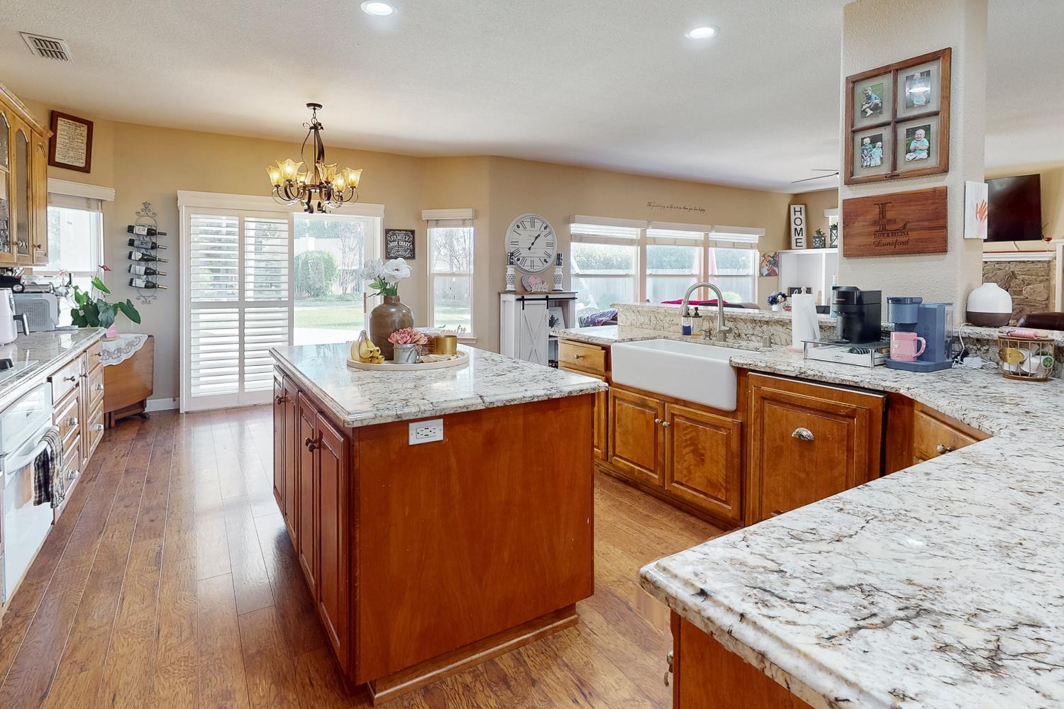 2185 Perry Street Sutter, CA 95982 - Photo 13 of 76