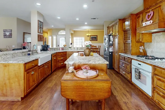 $875,000 | 2185 Perry Street, Sutter, CA 95982