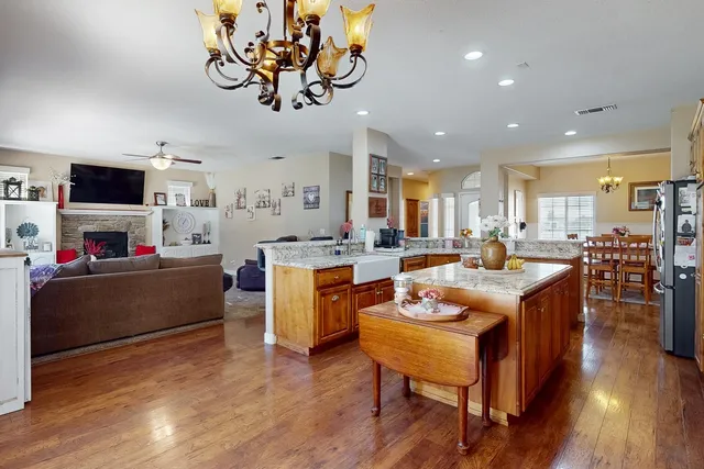 $875,000 | 2185 Perry Street, Sutter, CA 95982