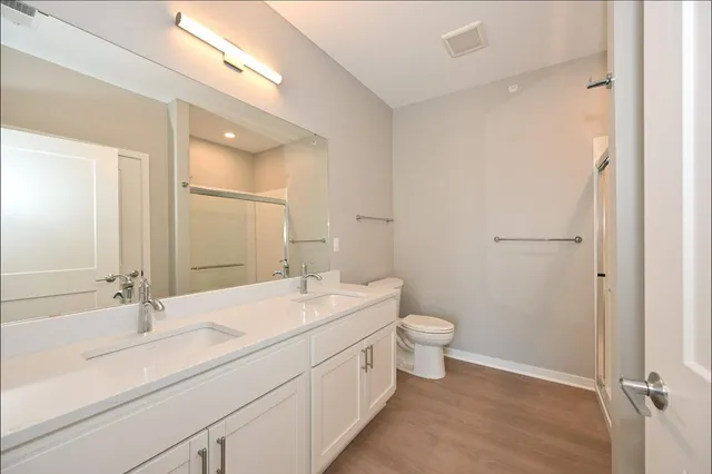 $281,900 | 500 East Main Street, Unit 306, Waterford, WI 53185