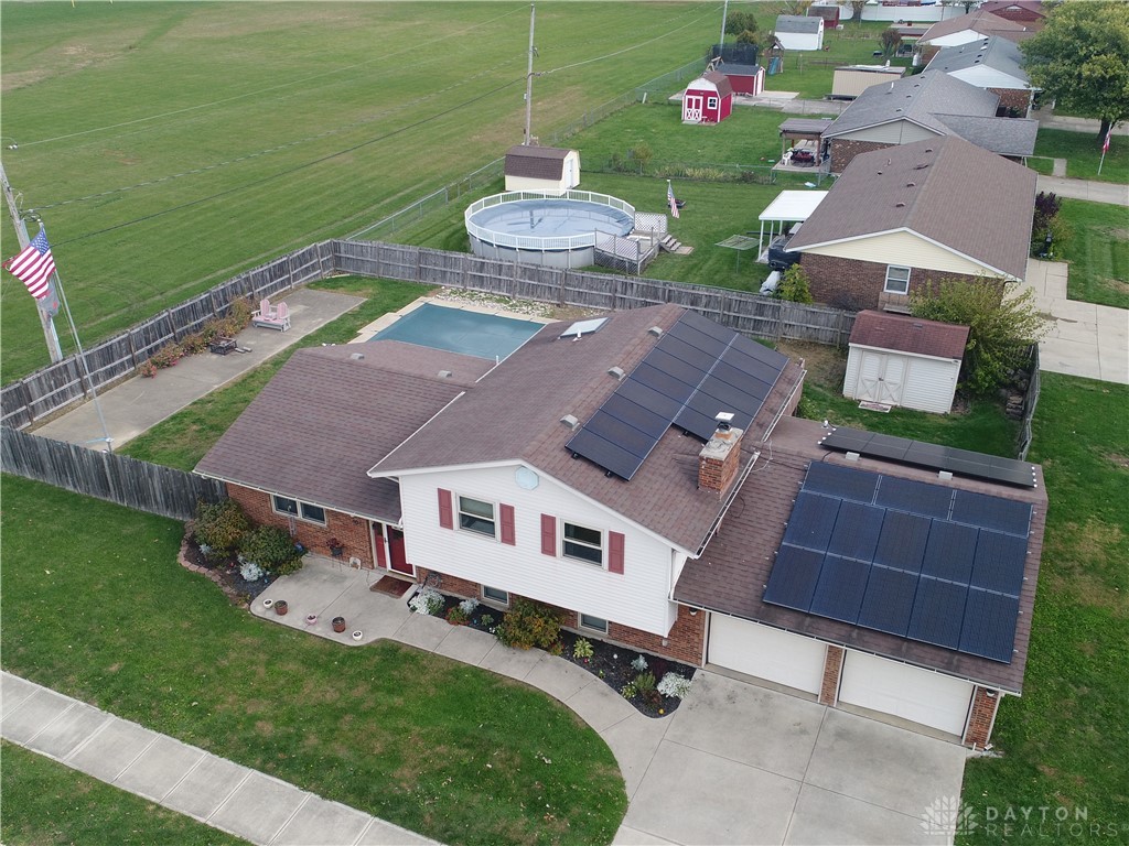 404 South Fuls Road New Lebanon, OH 45345 - Photo 3 of 29 Gallery Image 3