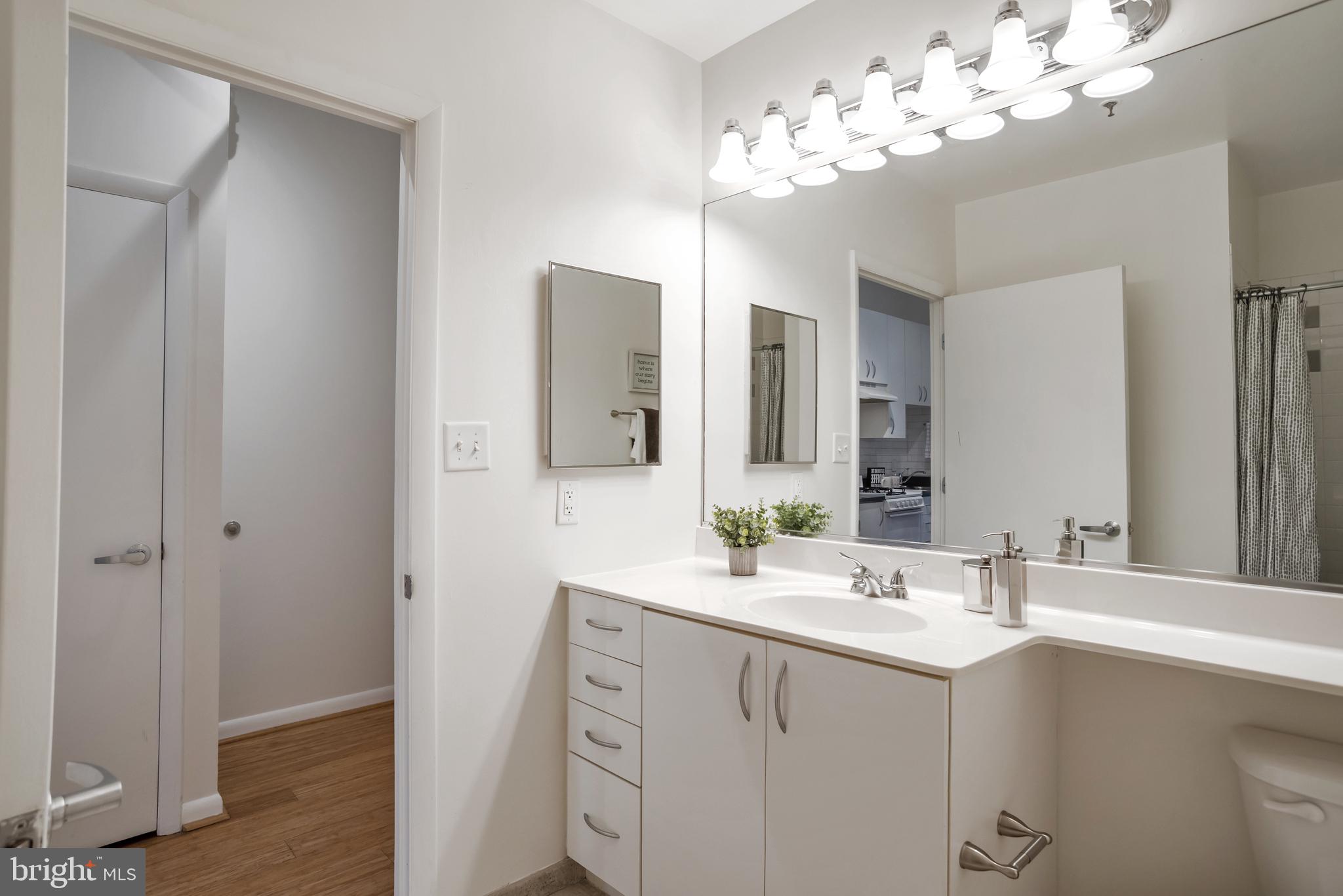1300 N Street Northwest, Unit 512 Washington, DC 20005 - Photo 22 of 30 Bathroom also with fresh new paint