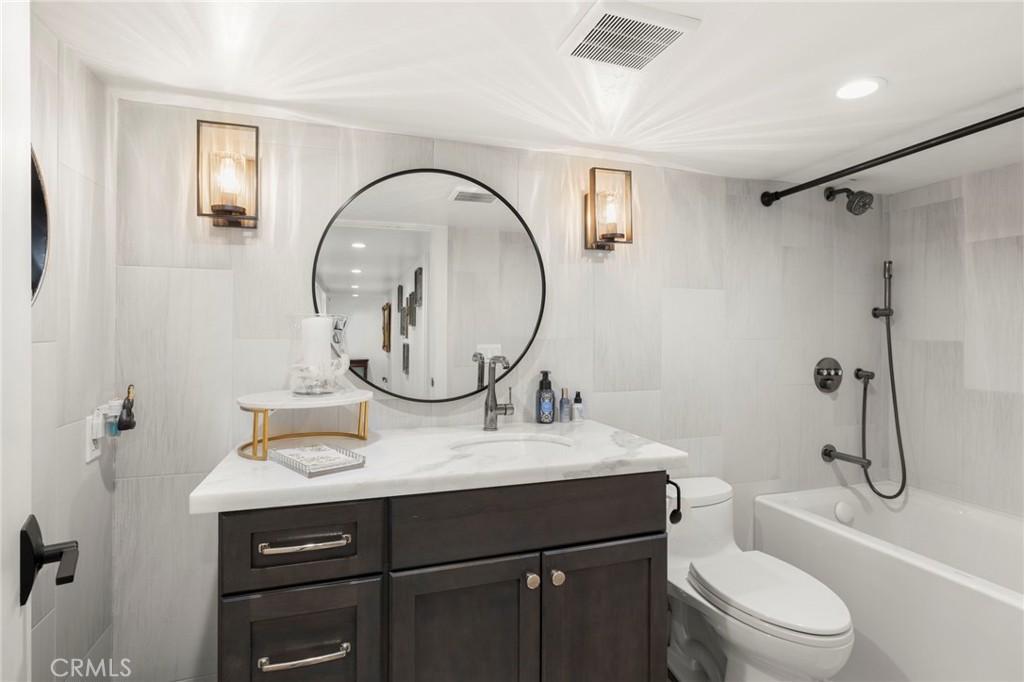 1720 Vista Del Lago Fallbrook, CA 92028 - Photo 24 of 54