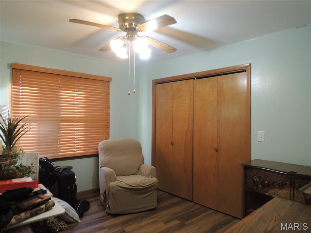 405 West Spring Street Greenville, IL 62246 - Photo 20 of 24