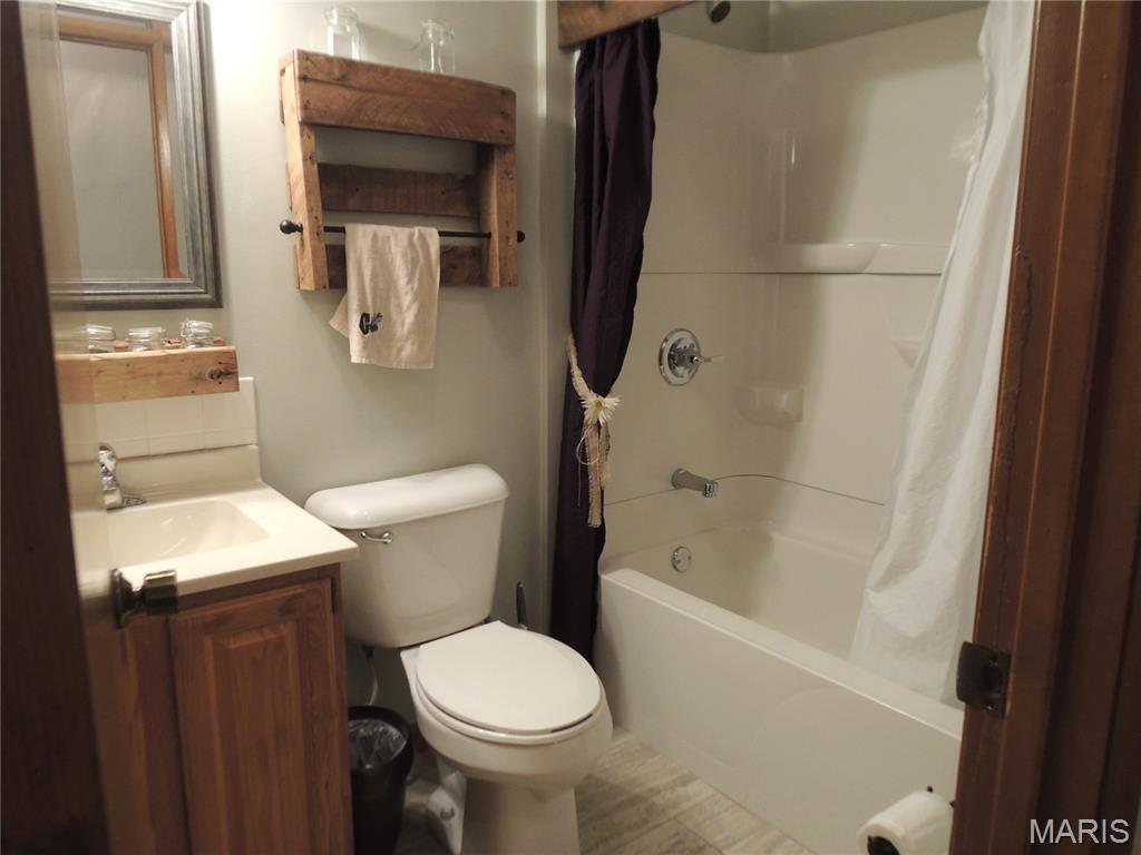 405 West Spring Street Greenville, IL 62246 - Photo 24 of 24