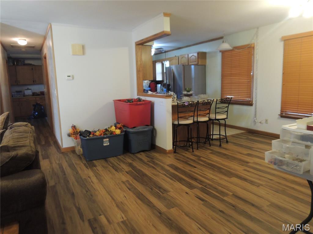 405 West Spring Street Greenville, IL 62246 - Photo 10 of 24