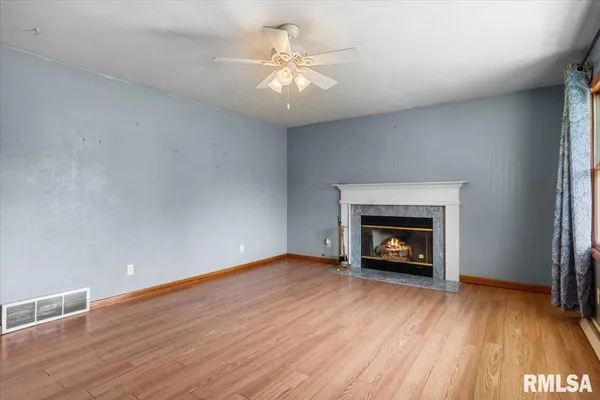 $175,000 | 139 Willow Road, Rochester, IL 62563