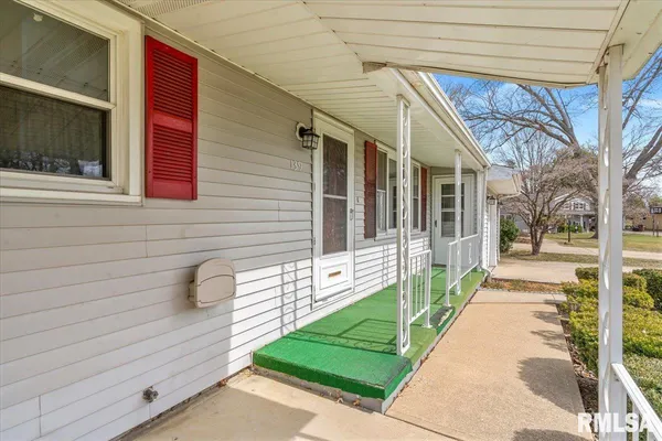 $175,000 | 139 Willow Road, Rochester, IL 62563