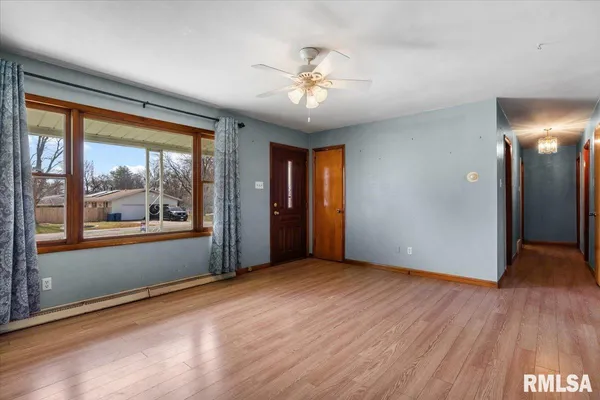 $175,000 | 139 Willow Road, Rochester, IL 62563