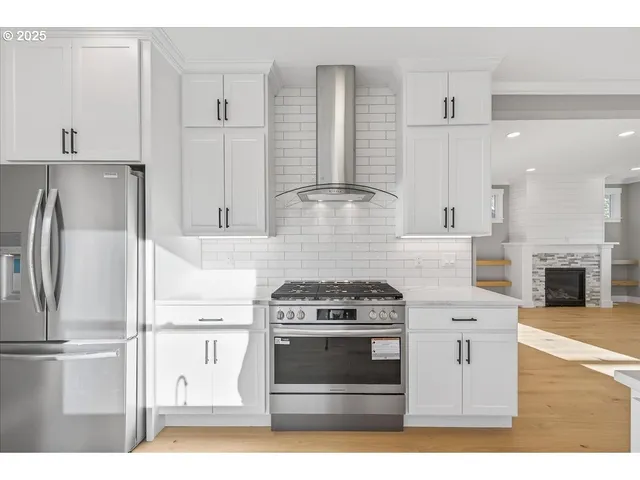 $899,900 | 4735 Southeast 59th Avenue, Portland, OR 97206