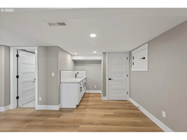 $899,900 | 4735 Southeast 59th Avenue, Portland, OR 97206