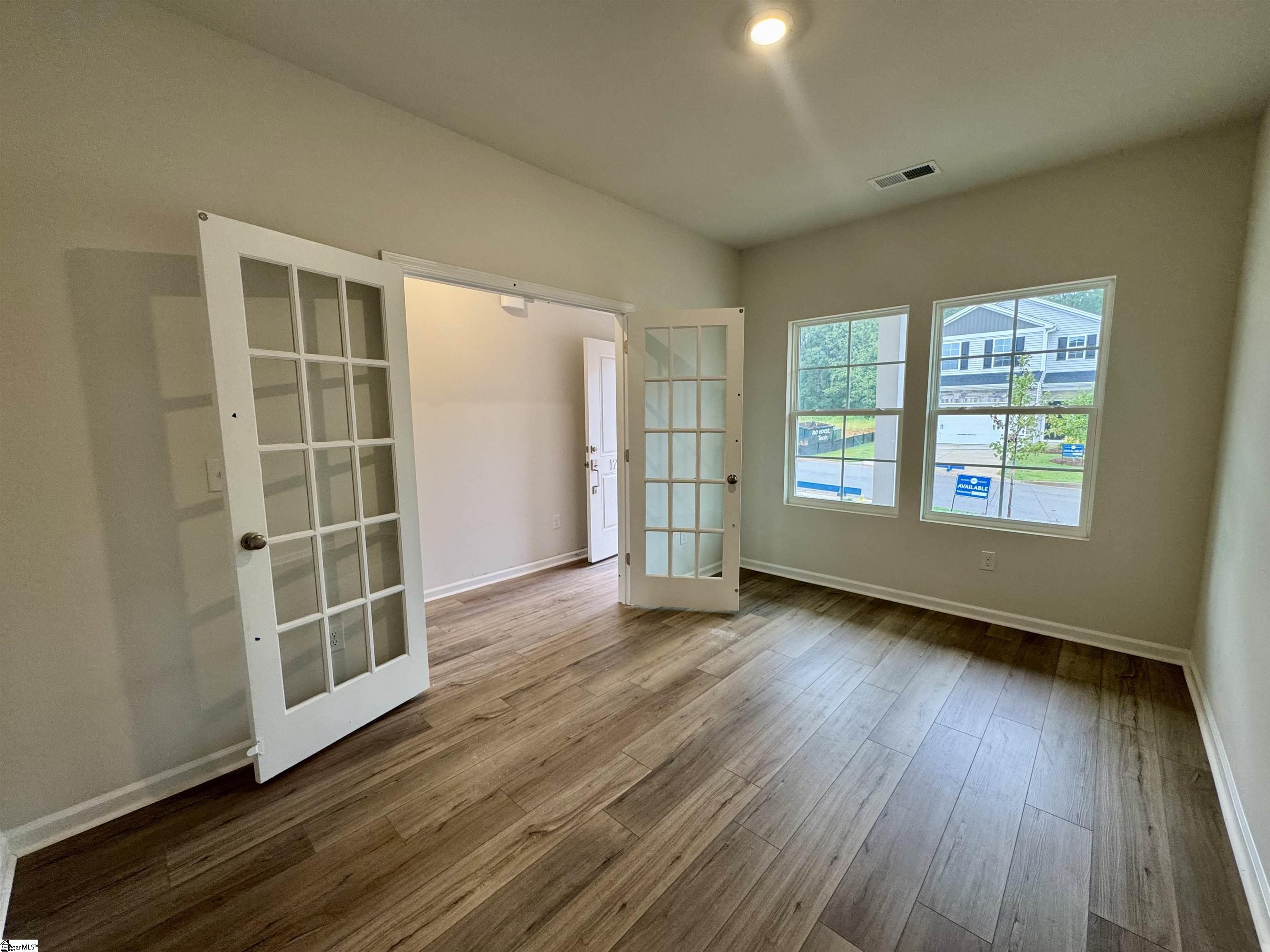 12102 Lansbury Drive Inman, SC 29349 - Photo 4 of 28