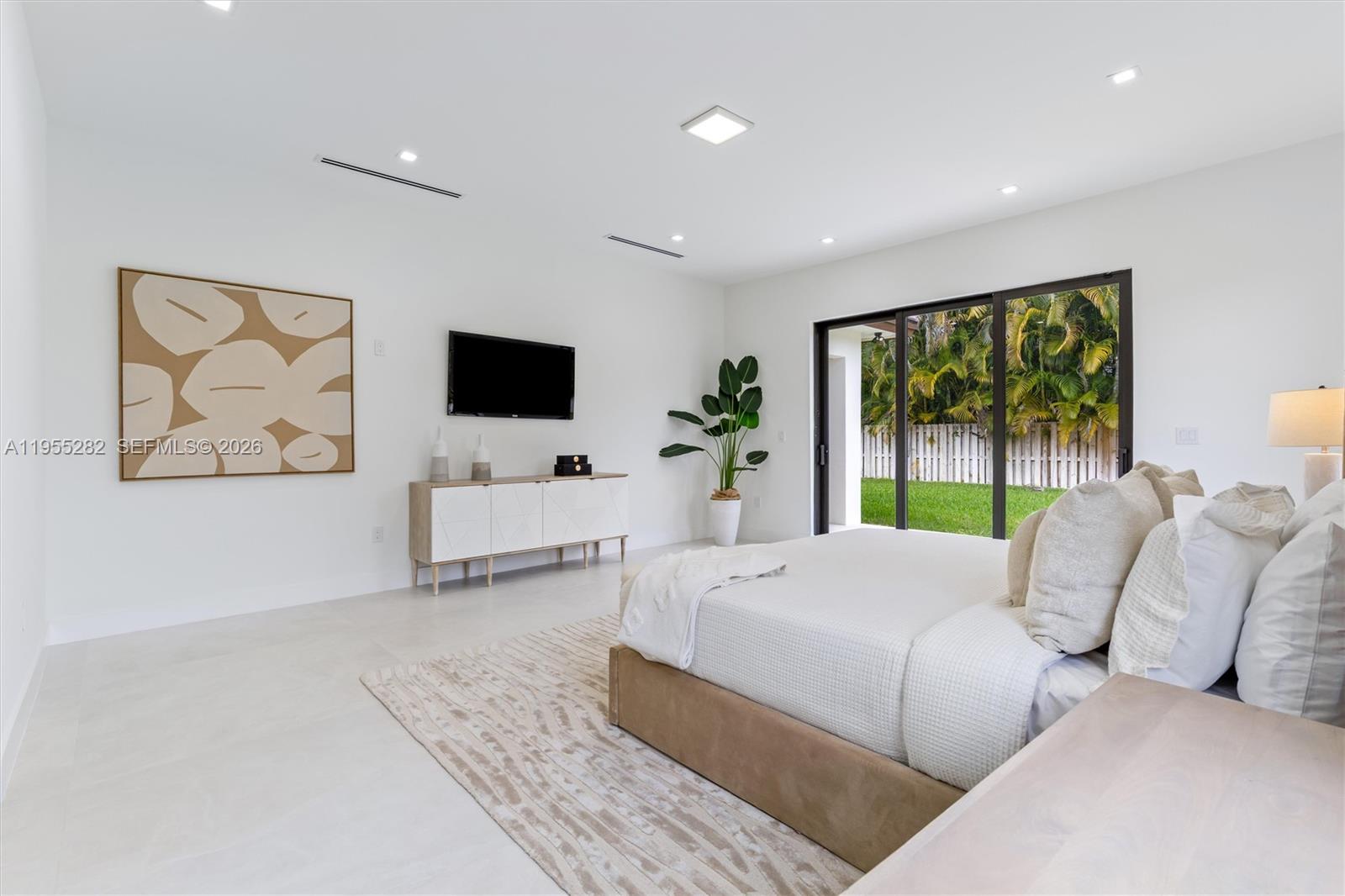 8221 Southwest 193rd Terrace Cutler Bay, FL 33157 - Photo 14 of 26