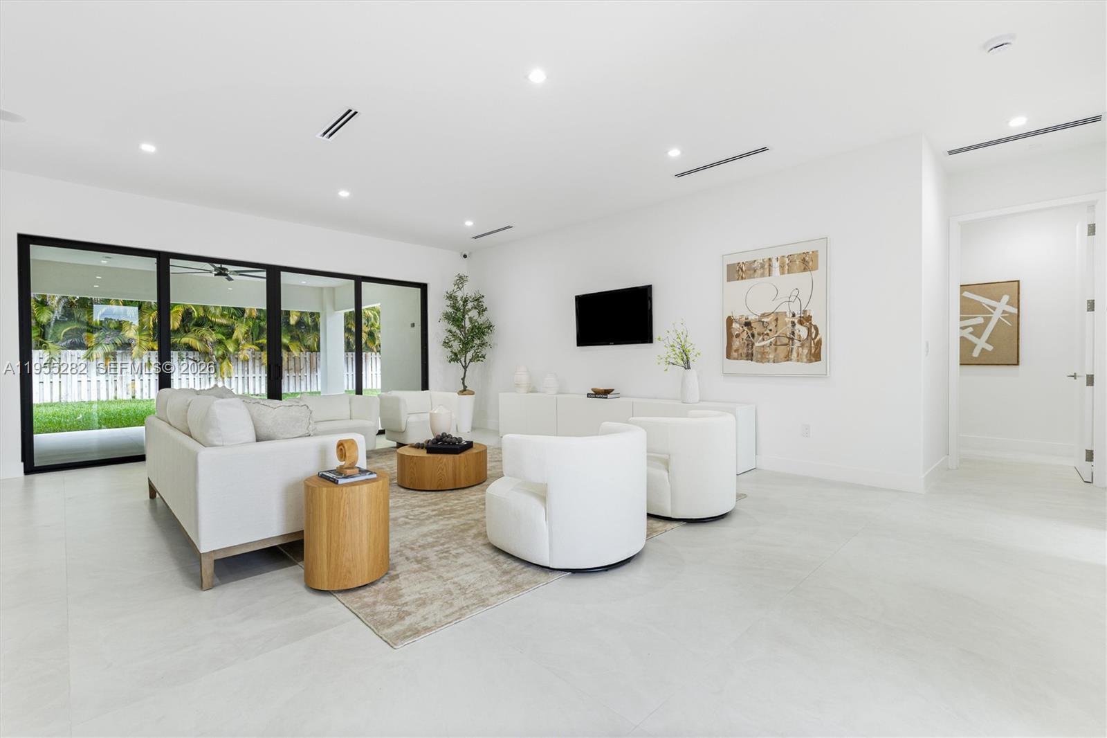 8221 Southwest 193rd Terrace Cutler Bay, FL 33157 - Photo 2 of 26