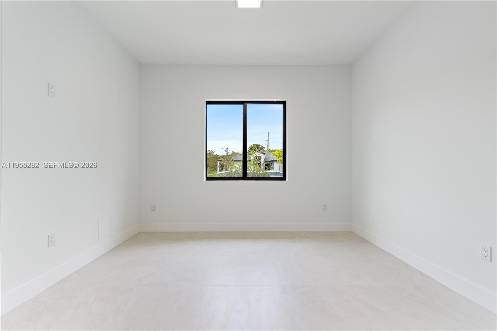 8221 Southwest 193rd Terrace Cutler Bay, FL 33157 - Photo 21 of 26