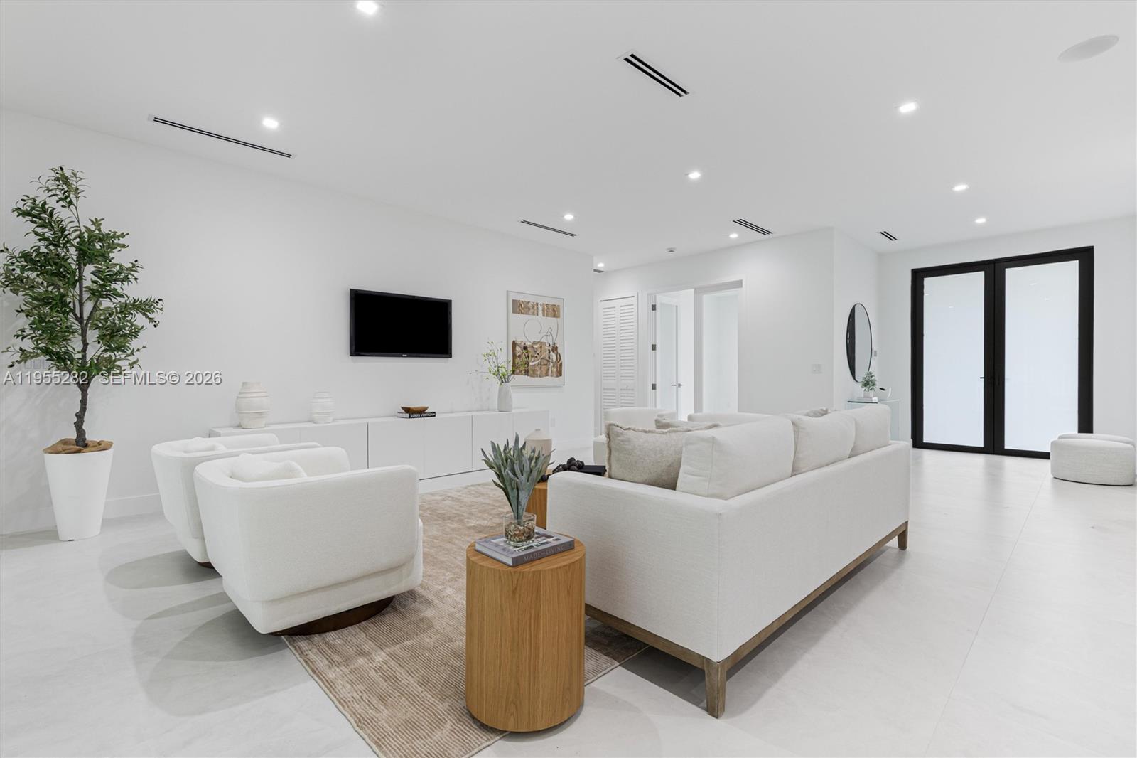 8221 Southwest 193rd Terrace Cutler Bay, FL 33157 - Photo 4 of 26