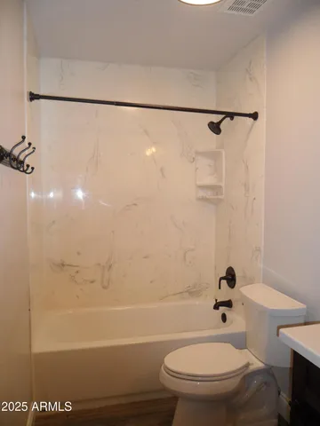 $2,450 | 7864 East Osage Avenue, Mesa, AZ 85212