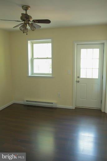 1706 Ridgely Road Edgewater, MD 21037 - Photo 20 of 28 Bedroom