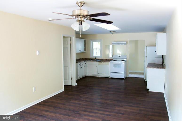 1706 Ridgely Road Edgewater, MD 21037 - Photo 23 of 28 Interior (General)