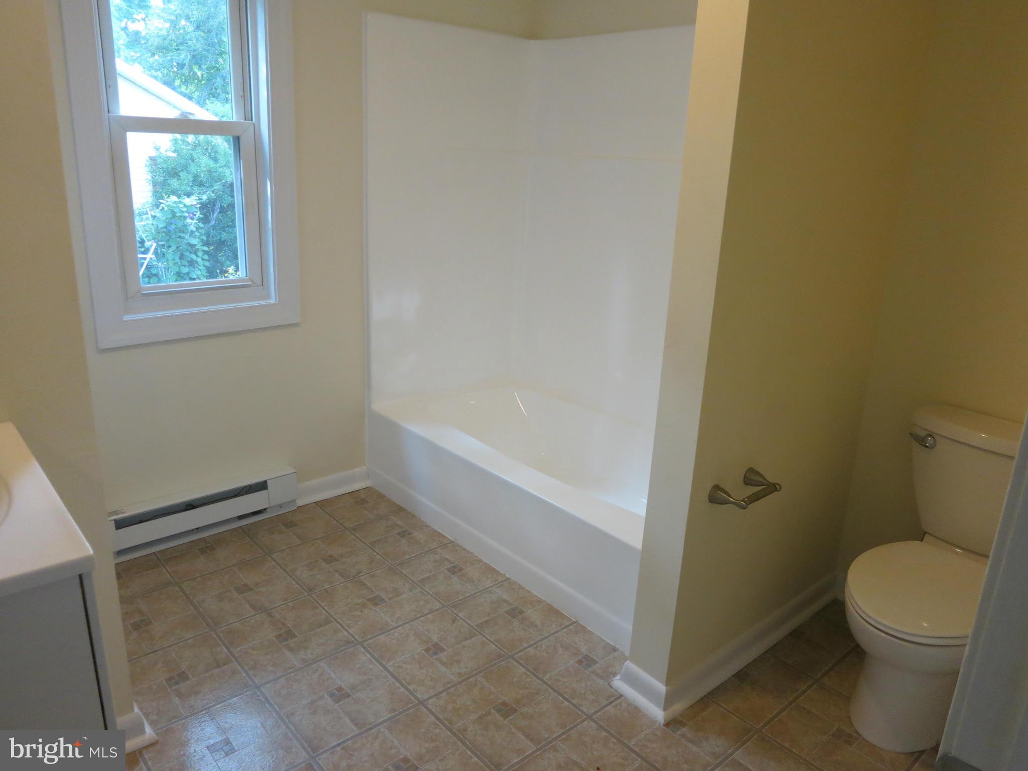 1706 Ridgely Road Edgewater, MD 21037 - Photo 28 of 28 Bath