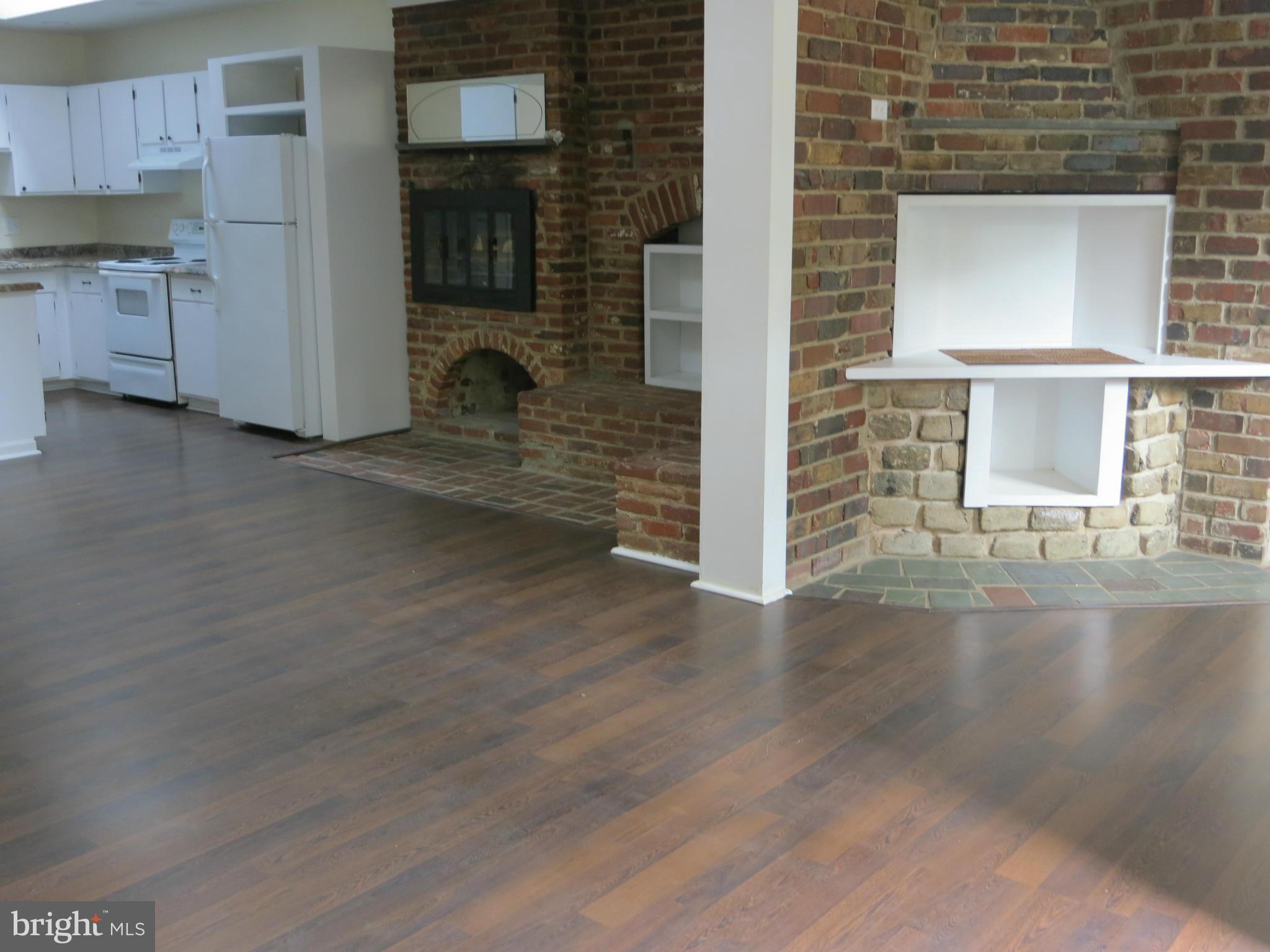 1706 Ridgely Road Edgewater, MD 21037 - Photo 5 of 28 Interior (General)