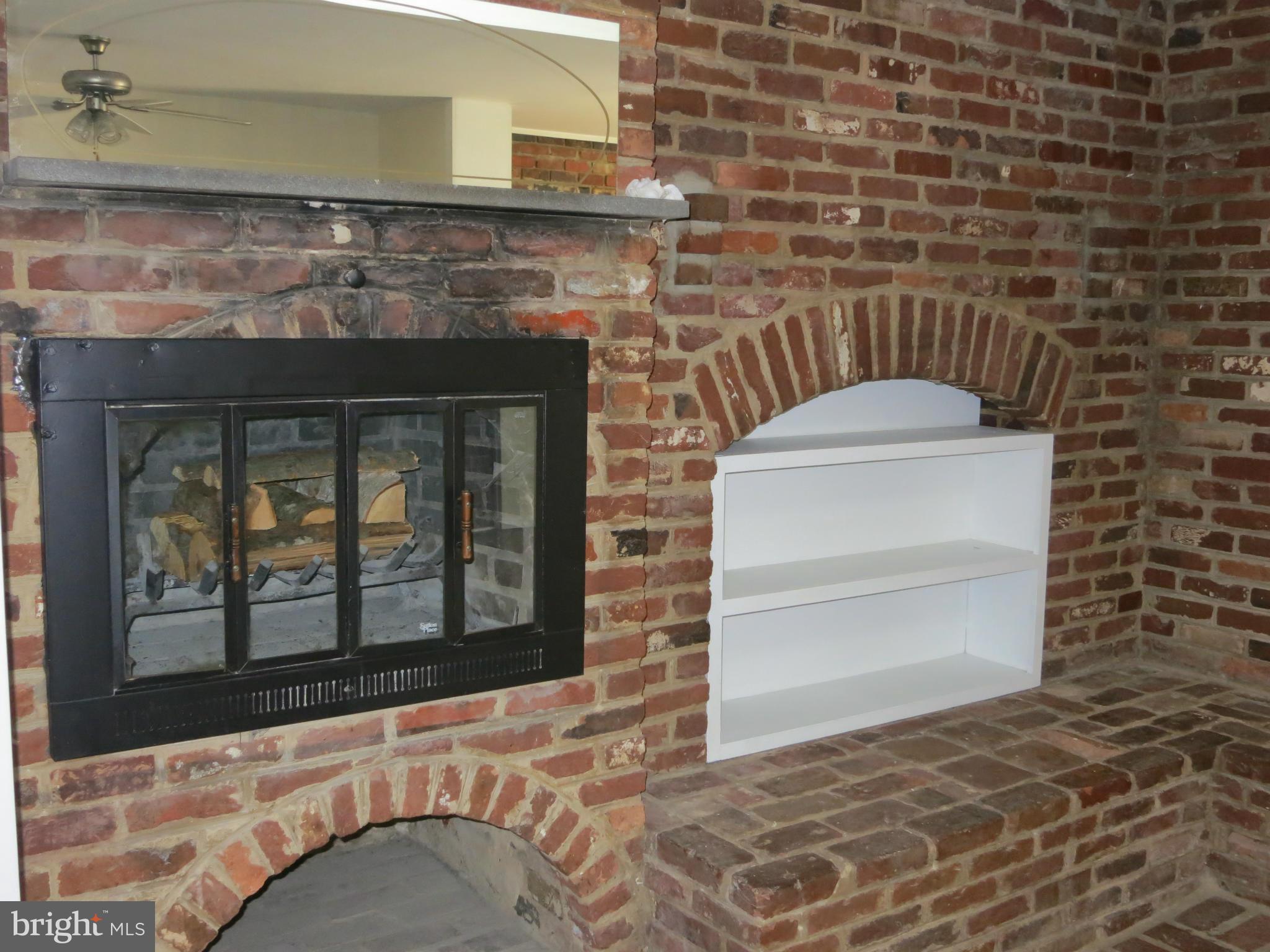 1706 Ridgely Road Edgewater, MD 21037 - Photo 8 of 28 Interior (General)