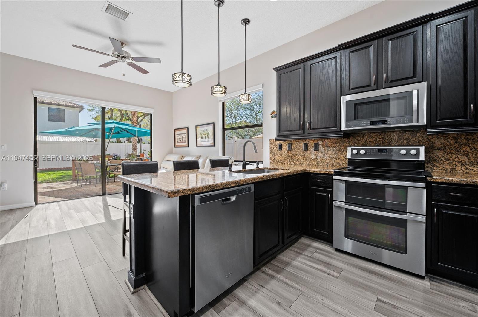 9088 Southwest 35th Street Miramar, FL 33025 - Photo 9 of 36