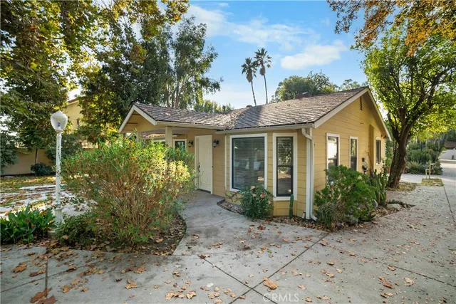 $5,200 | 7225 Forbes Avenue, Van Nuys, CA 91406