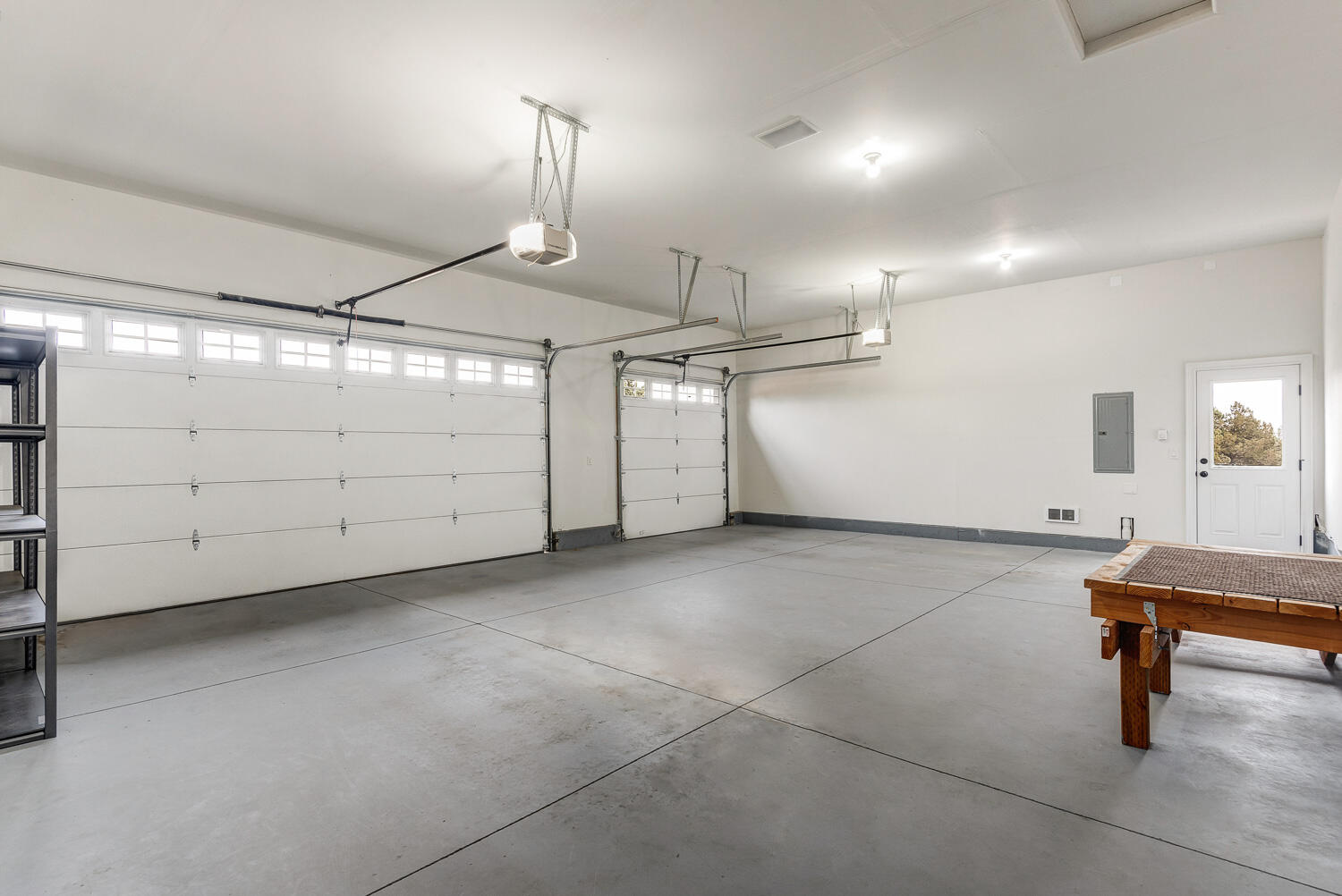 21305 Southwest Gift Road Bend, OR 97703 - Photo 26 of 46 3 Car Heated Garage