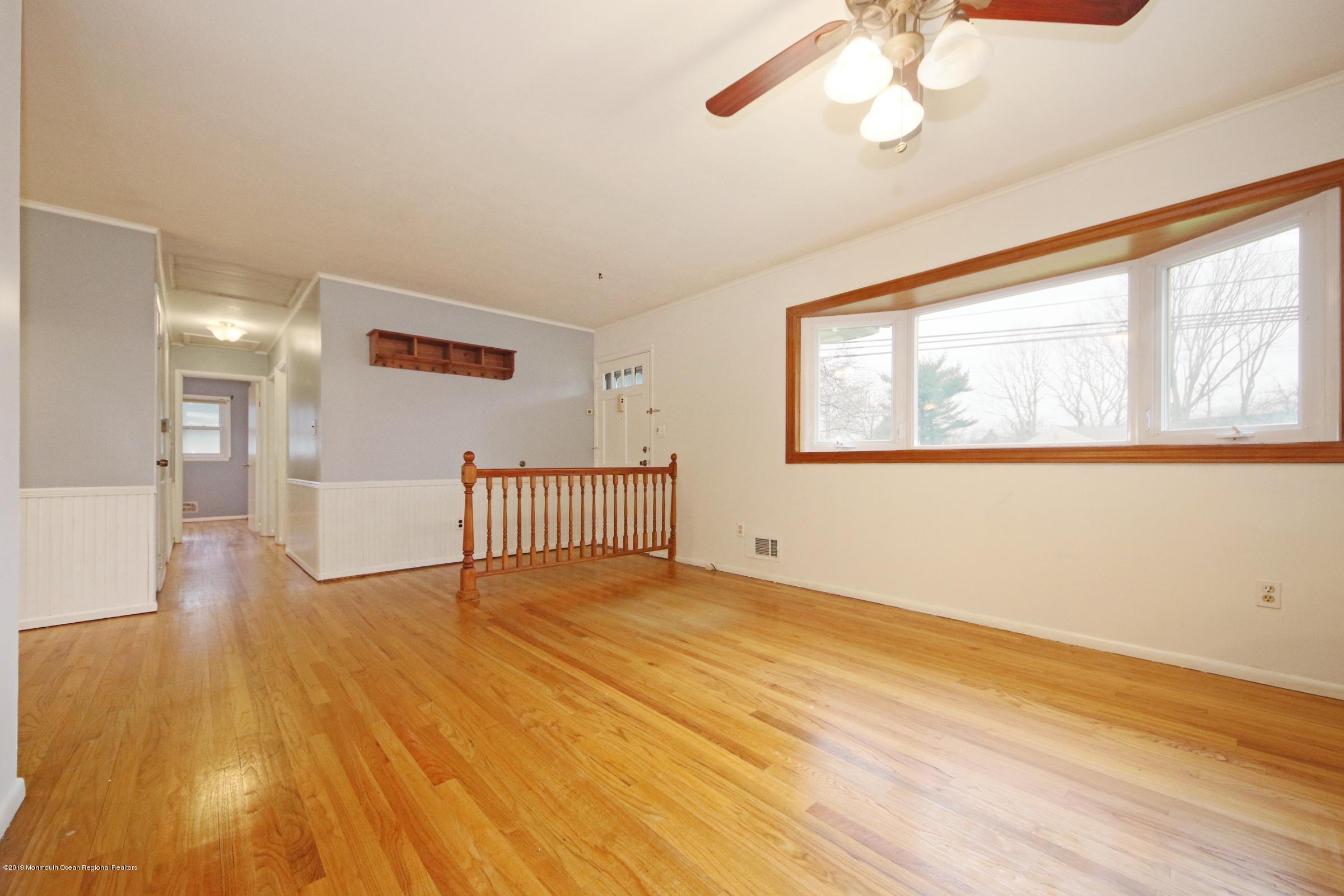 78 Salem Hill Road Howell, NJ 07731 - Photo 5 of 34 Living Room w/ large window