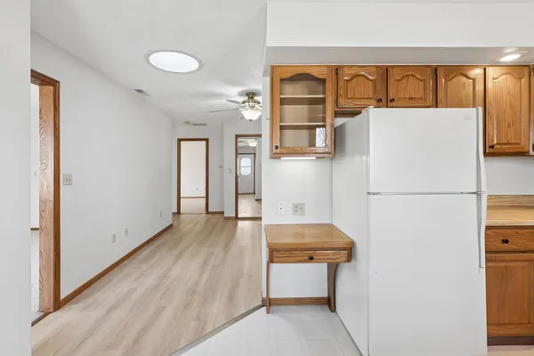 $235,000 | 621 4th Avenue, Unit 3, De Witt, IA 52742