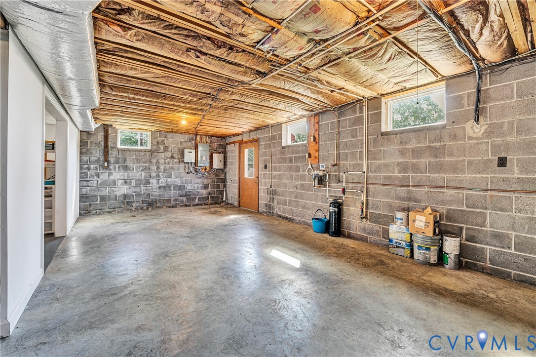 258 Willow Oak Road Appomattox, VA 24522 - Photo 31 of 50 Unfinished basement featuring concrete block walls