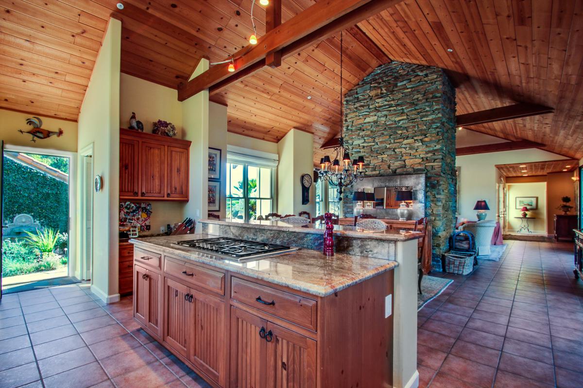 505 Bear Valley Road Aptos, CA 95003 - Photo 9 of 29 Gallery Image 9